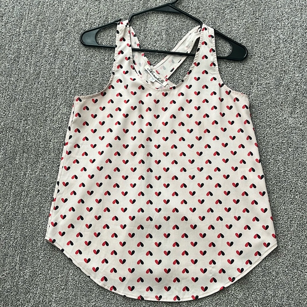 Heart, lace back razorback tank top